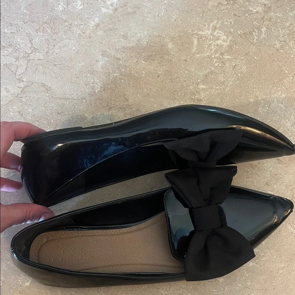 Chic Black Bow Loafers - Picture 7 of 13